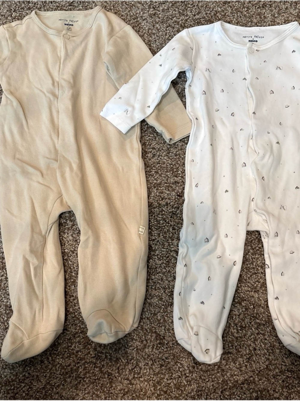Petite Maison x NONO Baby Footed One-Piece Sleepers in Cream and White Bundle